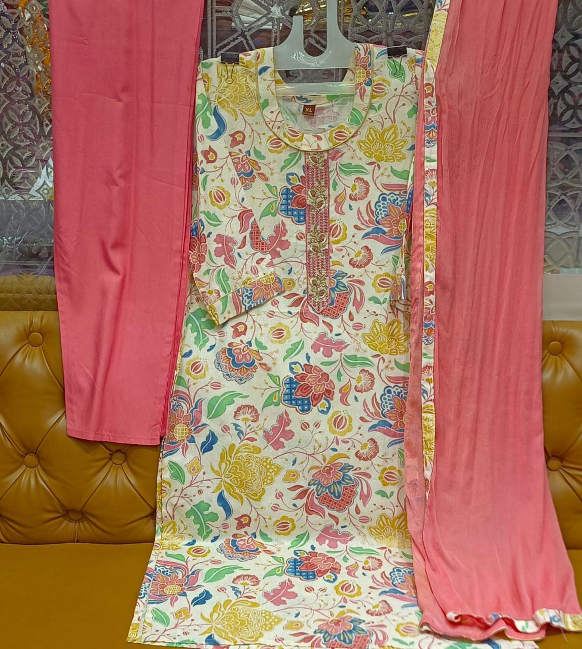 Multicolor Floral Print Kurta Set with Pink Dupatta – Festive Ethnic Wear(W18)