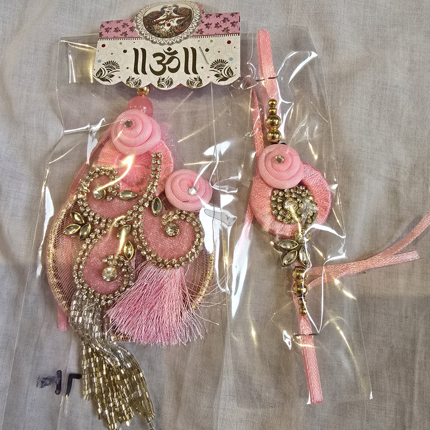 Pink Bhaiya Bhabhi Rakhi Set – Elegant Stone Work